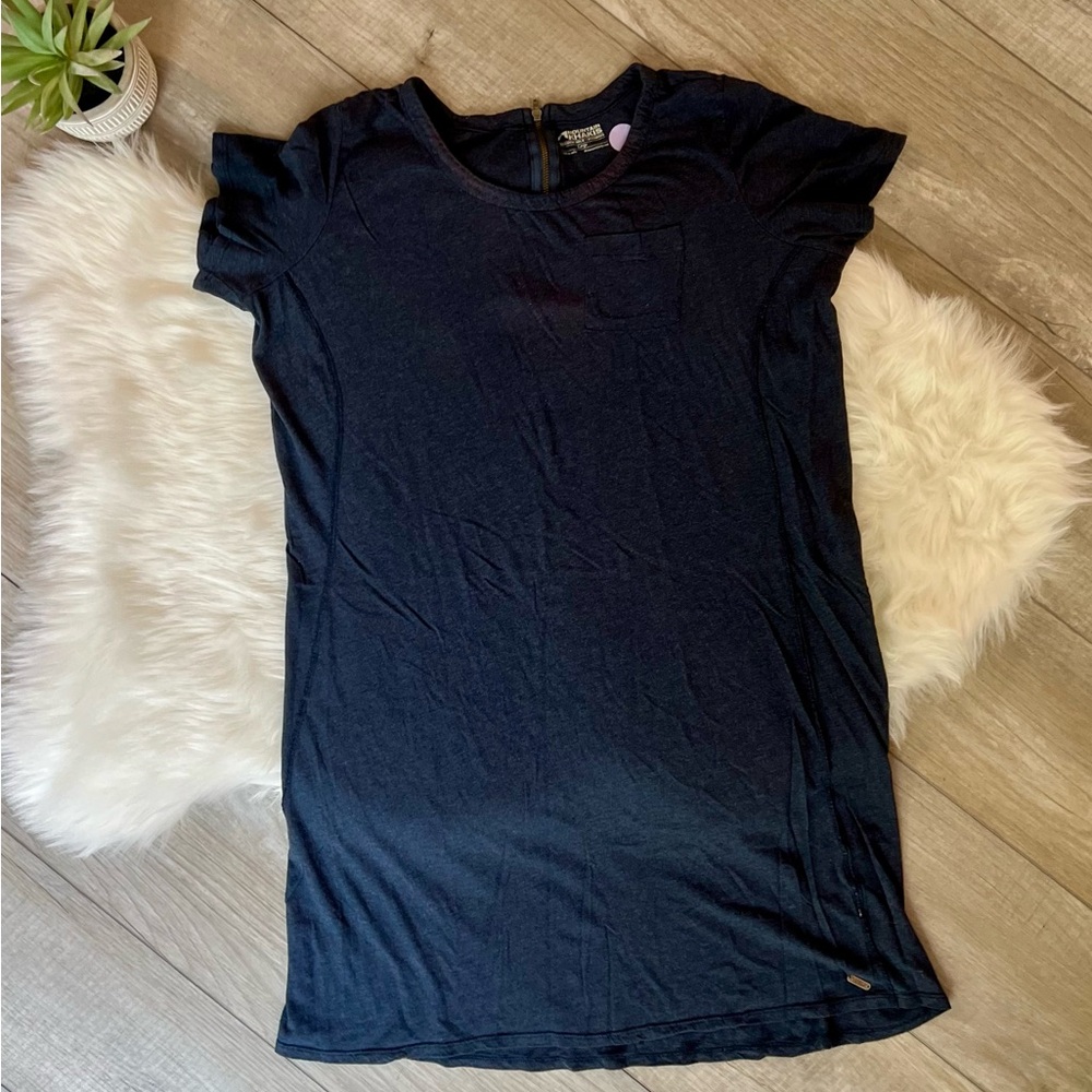 MOUNTAIN KHAKIS | Navy Blue Pocket  T-Shirt Casual Dress